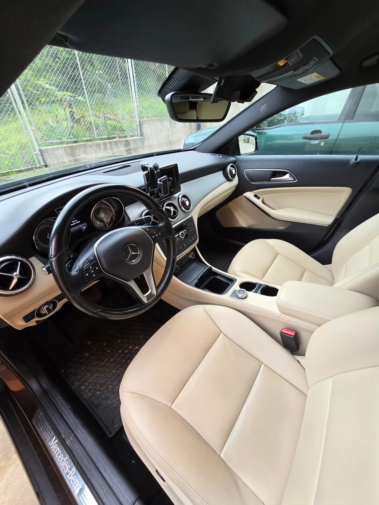 Mercedes-Benz GLA 250, снимка 6 - Автомобили и джипове - 53762782