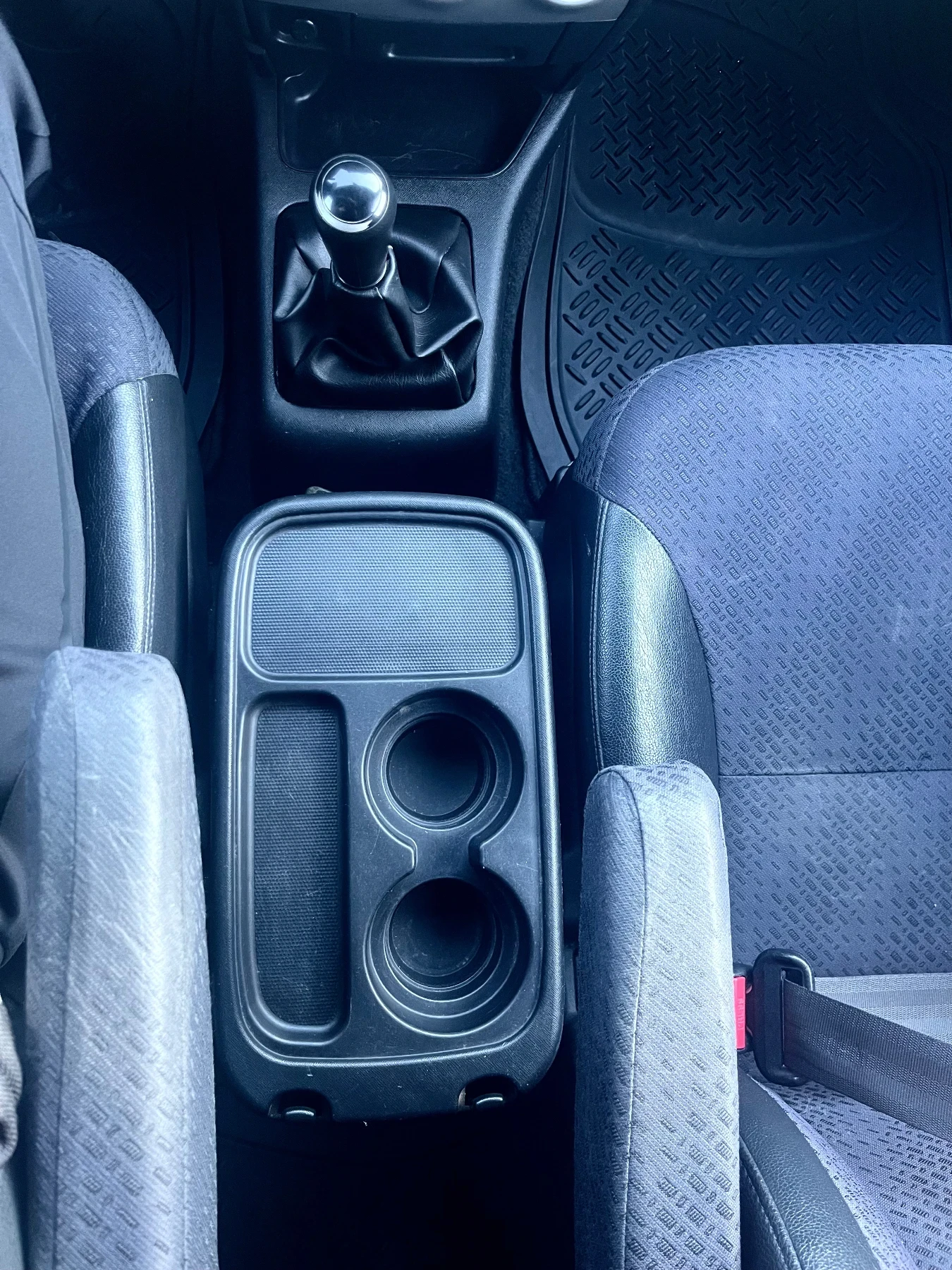 Honda Cr-v 2.0I V-TEC, снимка 17 - Автомобили и джипове - 53788065