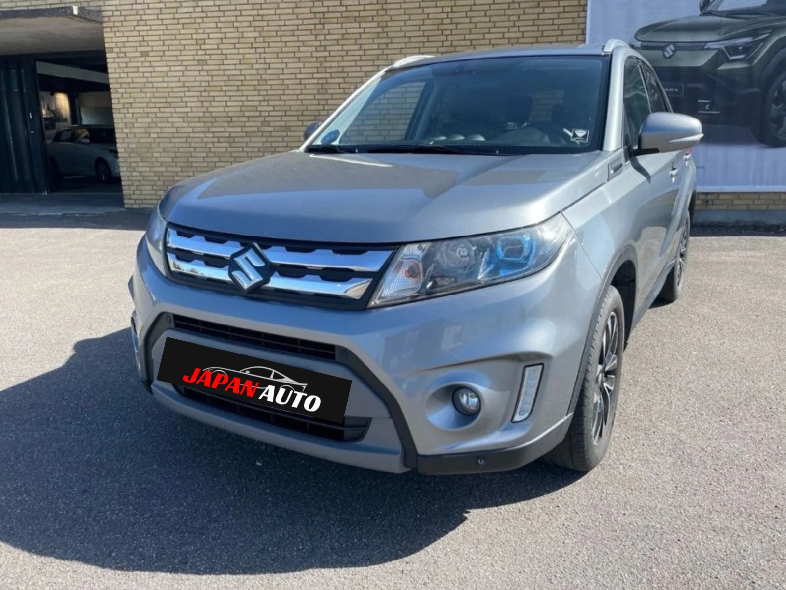 Suzuki Vitara 1.6 бензин EXCLUSIVE| Ксенон, Кожа, Дистр.!Очакван