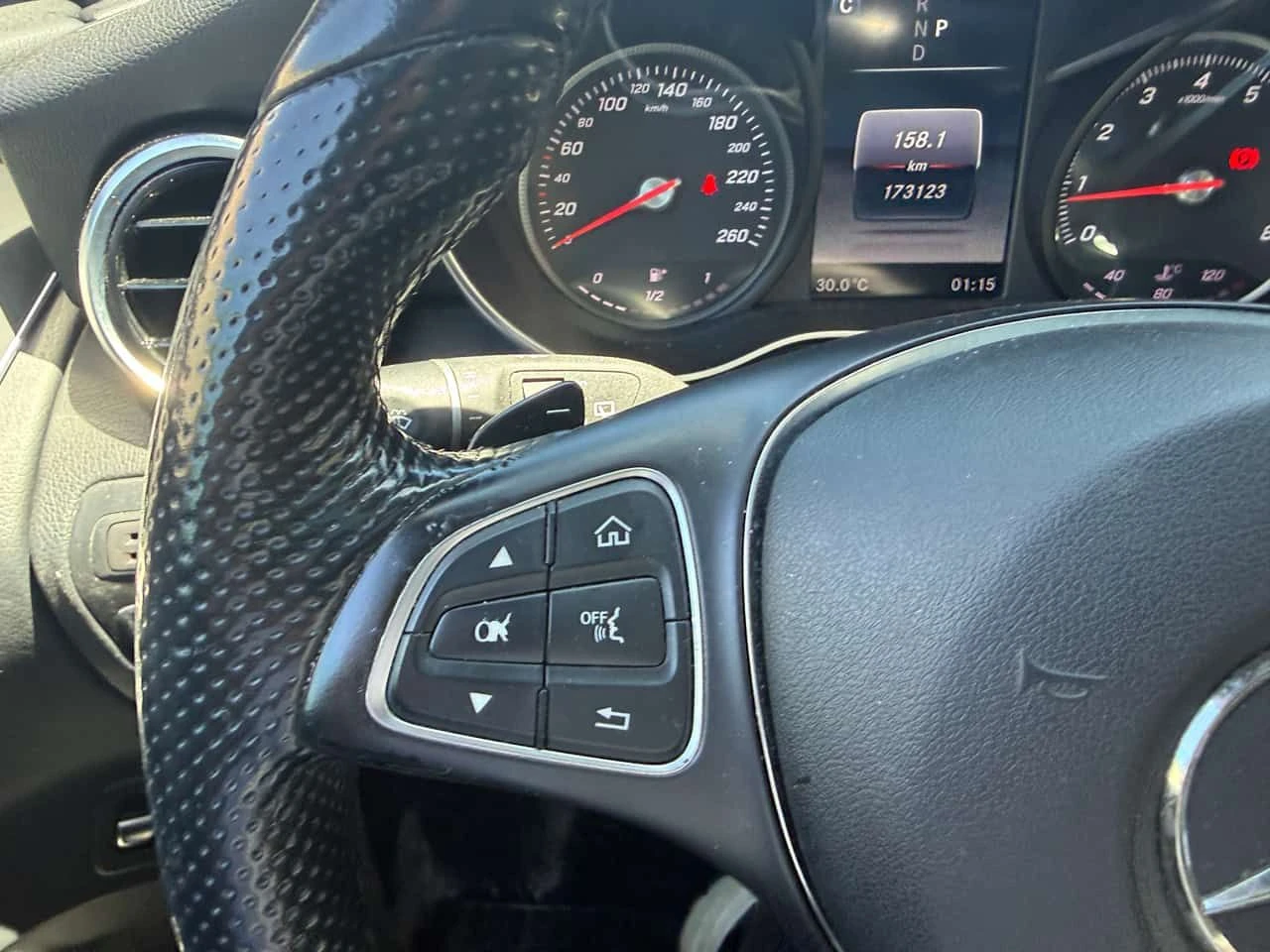 Mercedes-Benz GLC * 300 * АВТОКРЕДИТ БЕЗ ПЪРВОНАЧАЛНА ВНОСКА, снимка 9 - Автомобили и джипове - 54813448