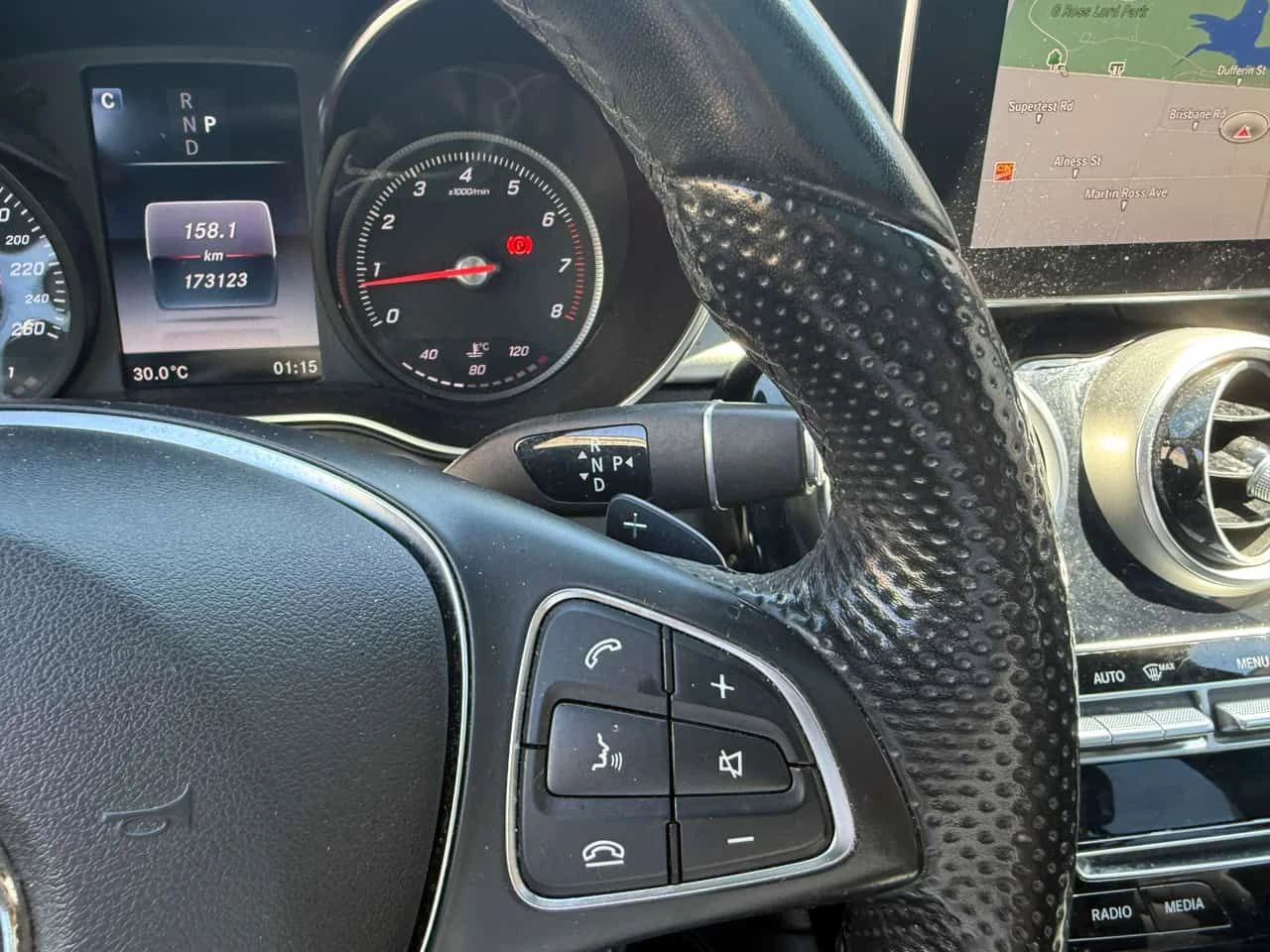 Mercedes-Benz GLC * 300 * АВТОКРЕДИТ БЕЗ ПЪРВОНАЧАЛНА ВНОСКА, снимка 10 - Автомобили и джипове - 54813448