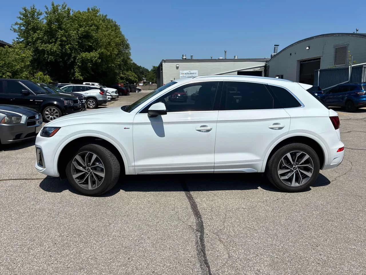 Audi Q5 * Progressiv * CARFAX * ОПЦИЯ ЗА ФИНАНСИРАНЕ , снимка 2 - Автомобили и джипове - 55355733