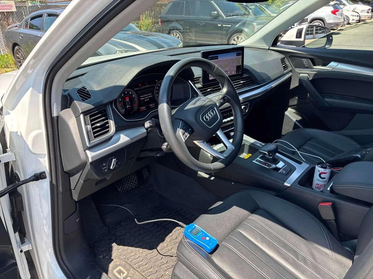Audi Q5 * Progressiv * CARFAX * ОПЦИЯ ЗА ФИНАНСИРАНЕ , снимка 5 - Автомобили и джипове - 55355733