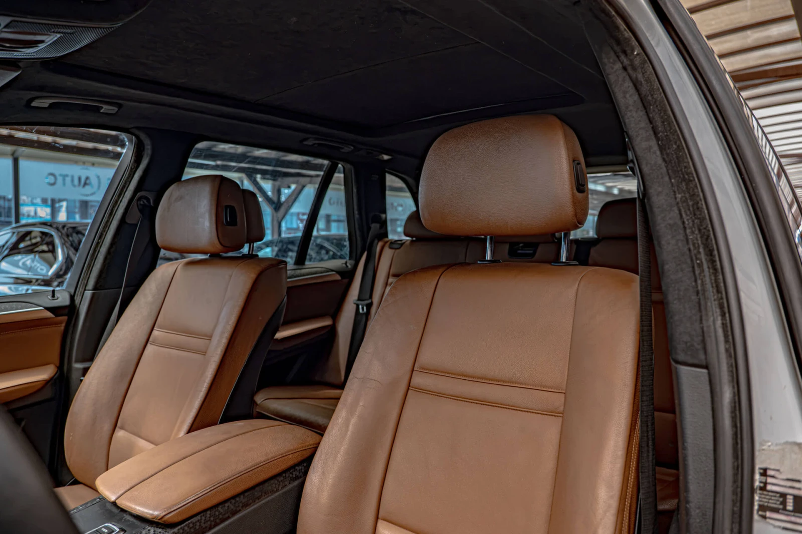 BMW X5 3.0D/M-Perf/Панорама/Алкантар/PDC/Xenon, снимка 9 - Автомобили и джипове - 55825168