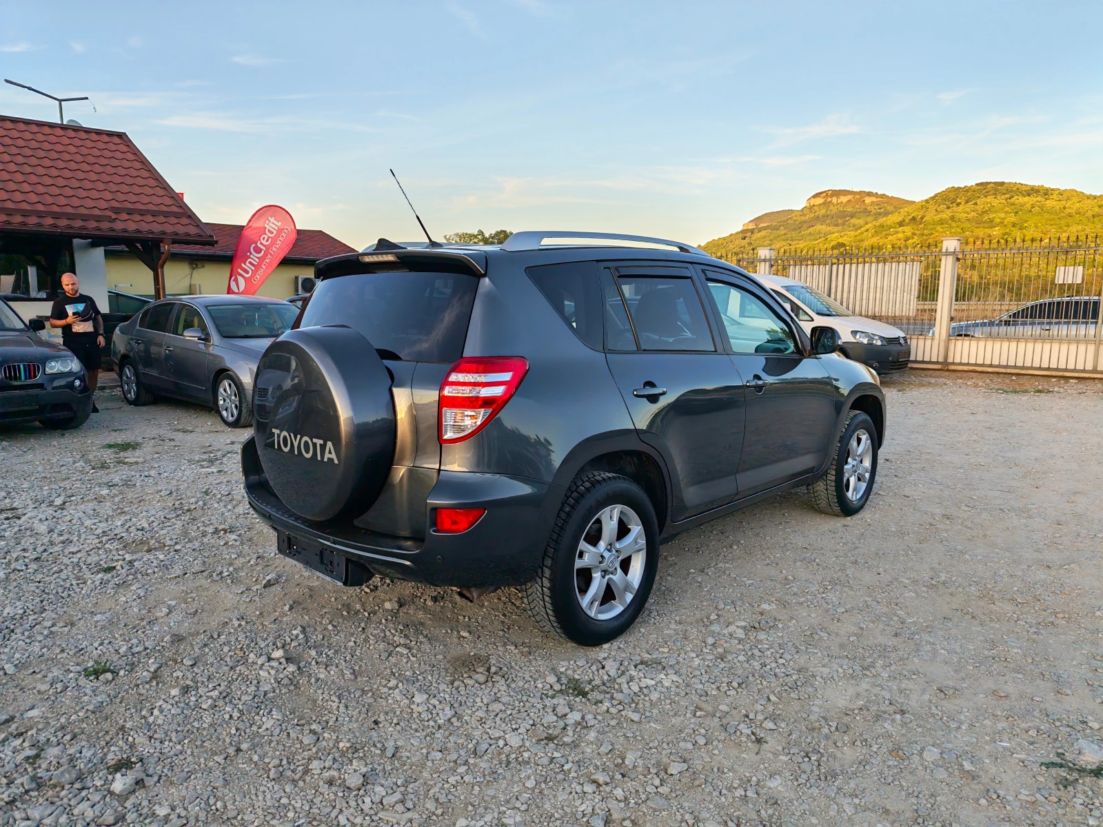 Toyota Rav4 2.0 Бензин .Газ .Автомат, снимка 5 - Автомобили и джипове - 55958974