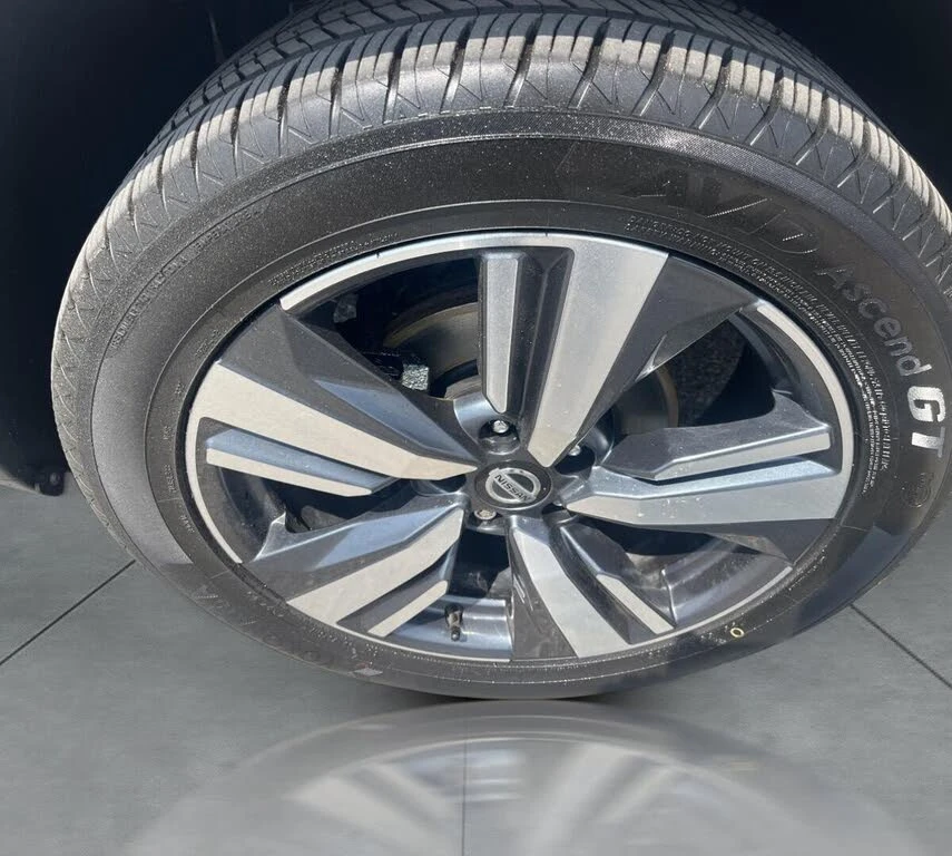 Nissan Rogue 2.5* PLATINUM* DISTRONIC* ХЕДЪП* 360* КРАЙНА ЦЕНА, снимка 5 - Автомобили и джипове - 56004603