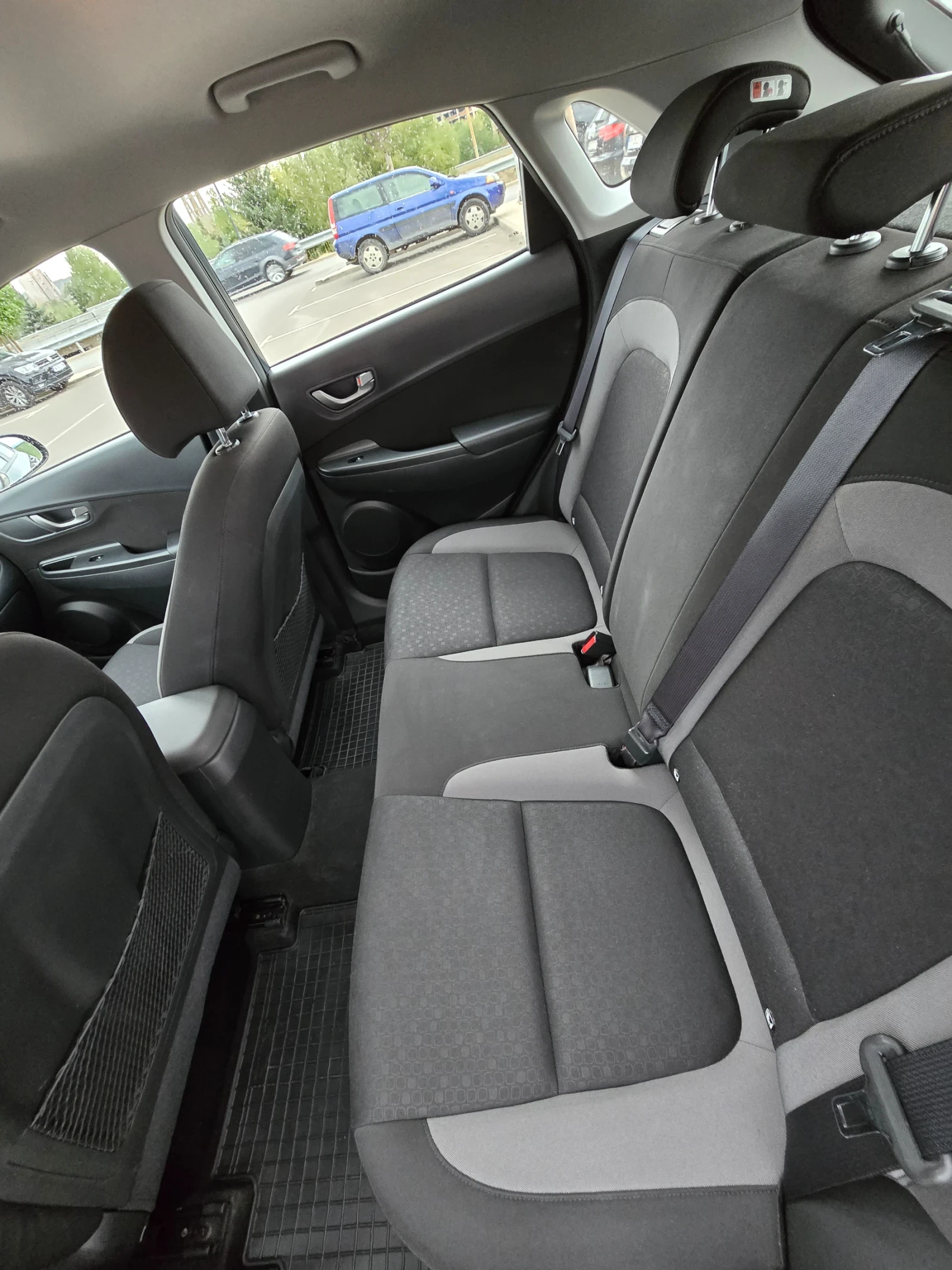 Hyundai Kona, снимка 9 - Автомобили и джипове - 56046855