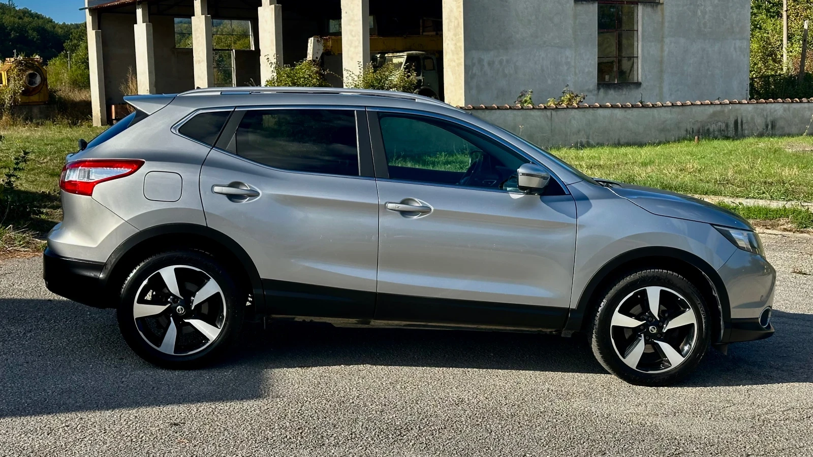 Nissan Qashqai 1.5 DCi 2017 183 хил км ПАНОРАМА ., снимка 8 - Автомобили и джипове - 56337967