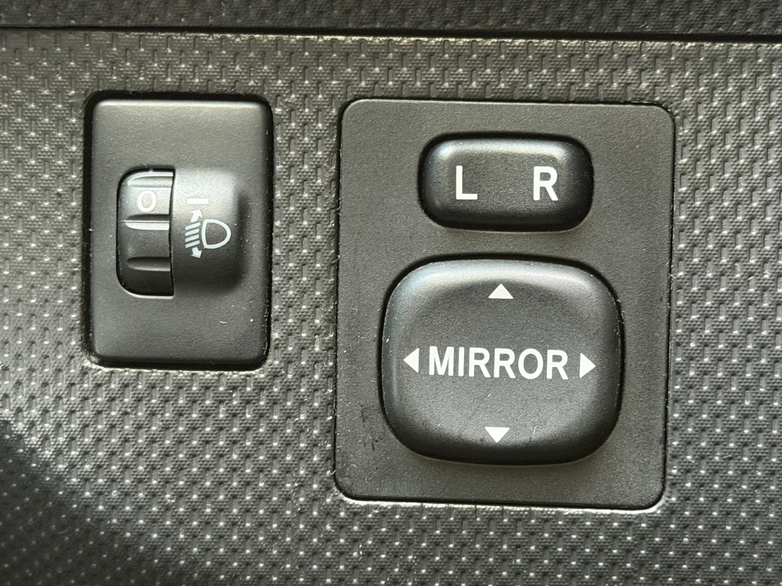 Toyota Urban Cruiser 4x4-1.4D4D-90kc-171���.�� | Mobile.bg � ����������� 14