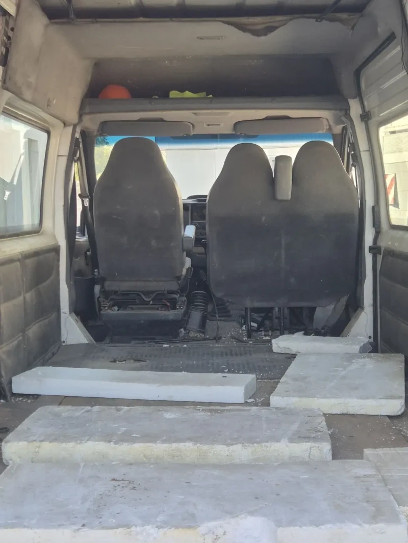 Ford Transit 125T350, снимка 9 - Бусове и автобуси - 52742989