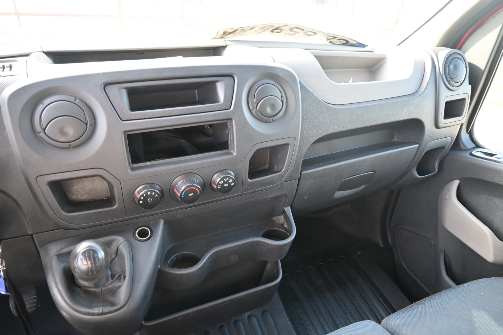 Renault Master В ДВИЖЕНИЕ, снимка 10 - Бусове и автобуси - 56611908