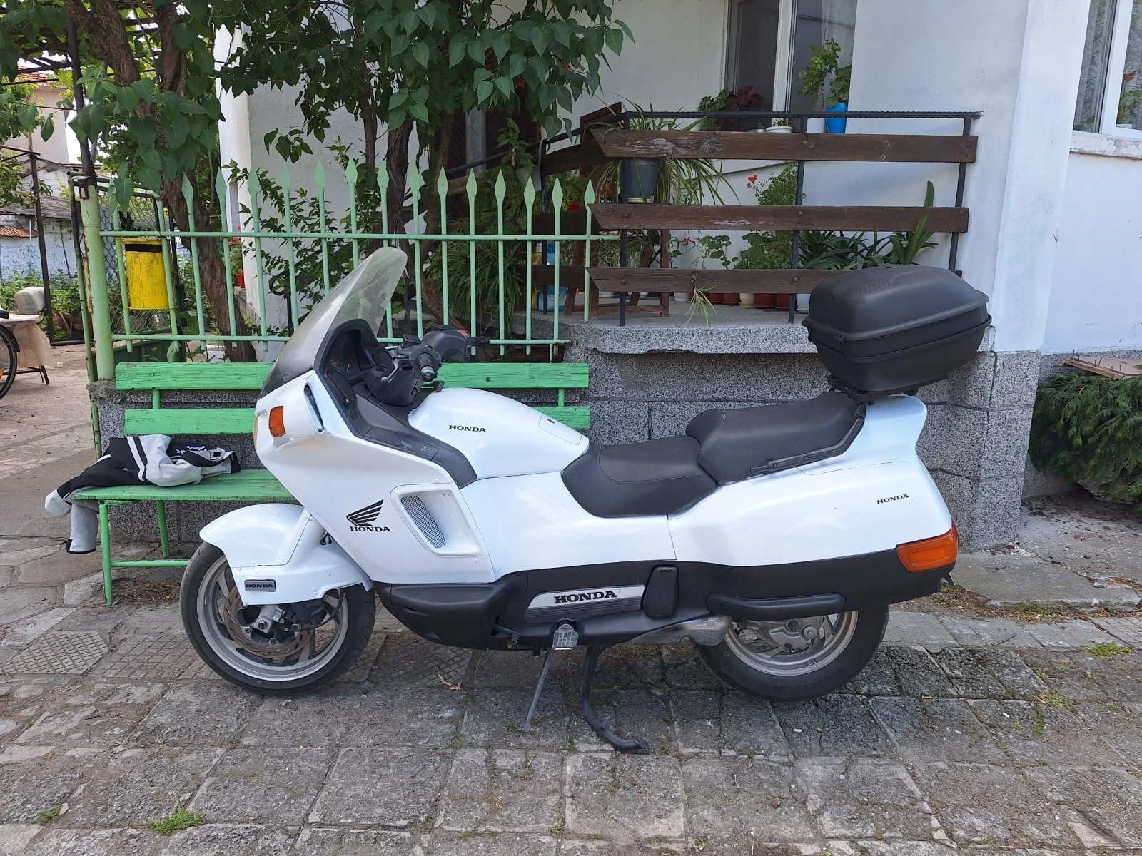 Honda Paneuropean Pacific cost  - изображение 6