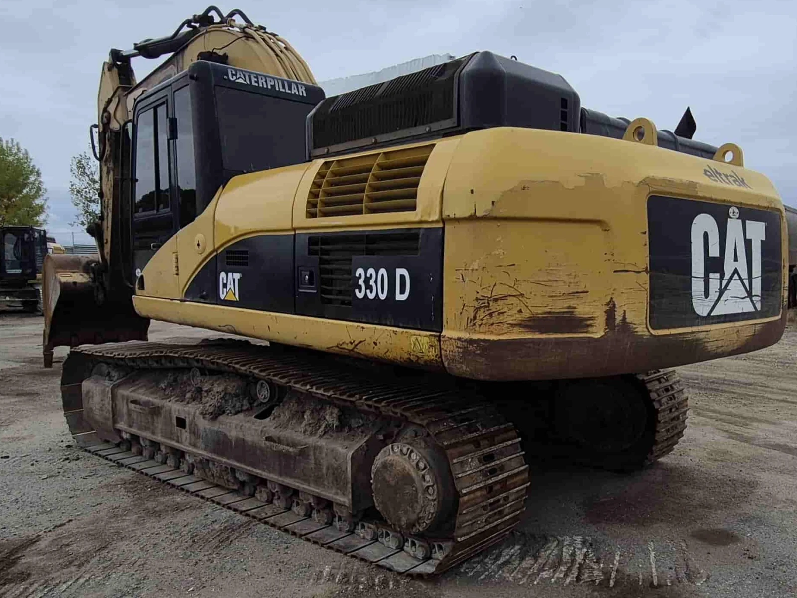 Багер Cat 330D, снимка 3 - Индустриална техника - 56623219