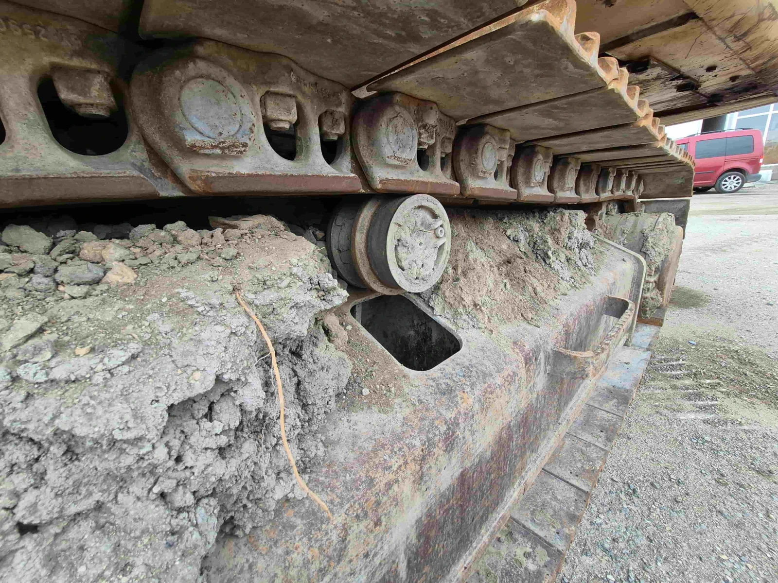 Багер Cat 330D, снимка 13 - Индустриална техника - 56623219