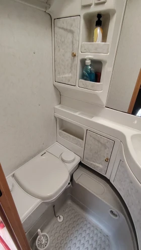 Каравана Hobby, снимка 8