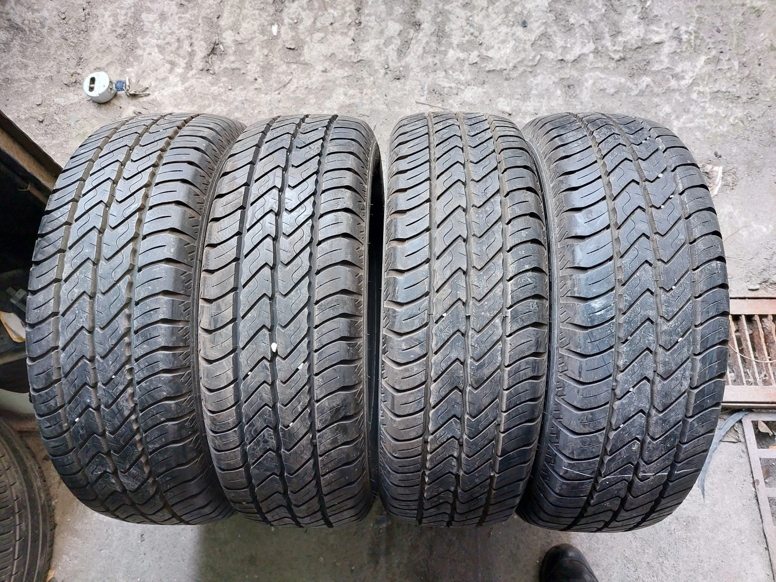 ���� 215/60R17 | Mobile.bg � ����������� 1