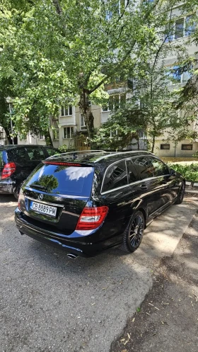 Mercedes-Benz C 300, снимка 3