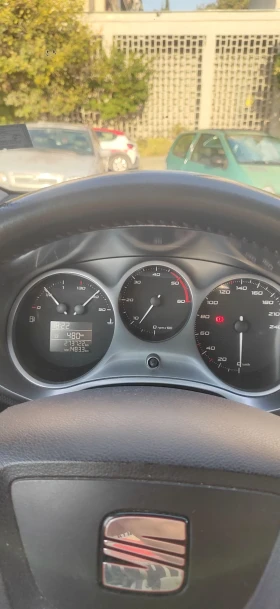 Seat Leon 1.6TDI, снимка 10