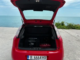 Fiat Punto 1.3 MultiJet, снимка 11