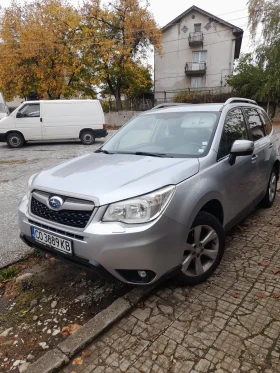 Subaru Forester 2.0 150к.с газ, снимка 1