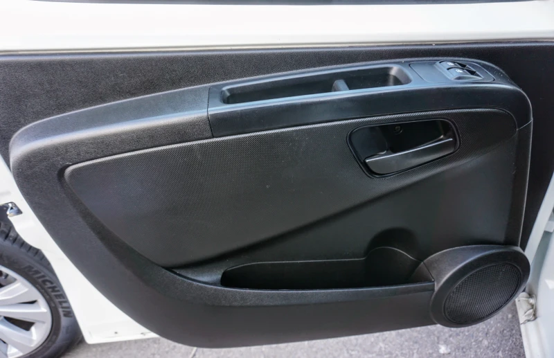 Fiat Fiorino 1.3mjt, снимка 5 - Автомобили и джипове - 35557596