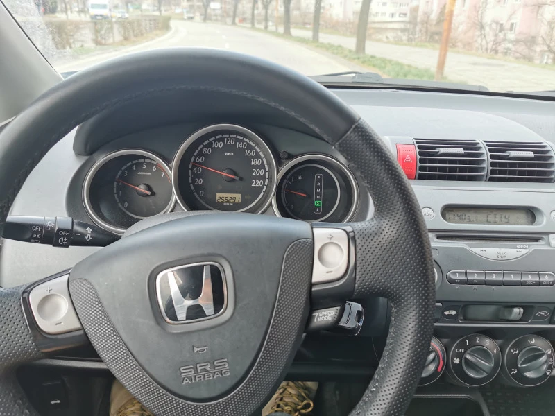 Honda Jazz, снимка 6 - Автомобили и джипове - 46827043