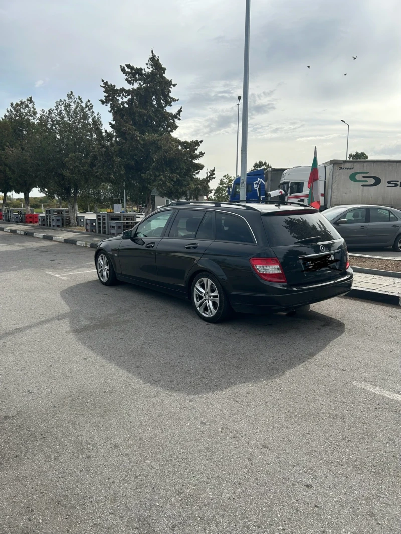 Mercedes-Benz C 180 2, 2cdi, снимка 5 - Автомобили и джипове - 47557567