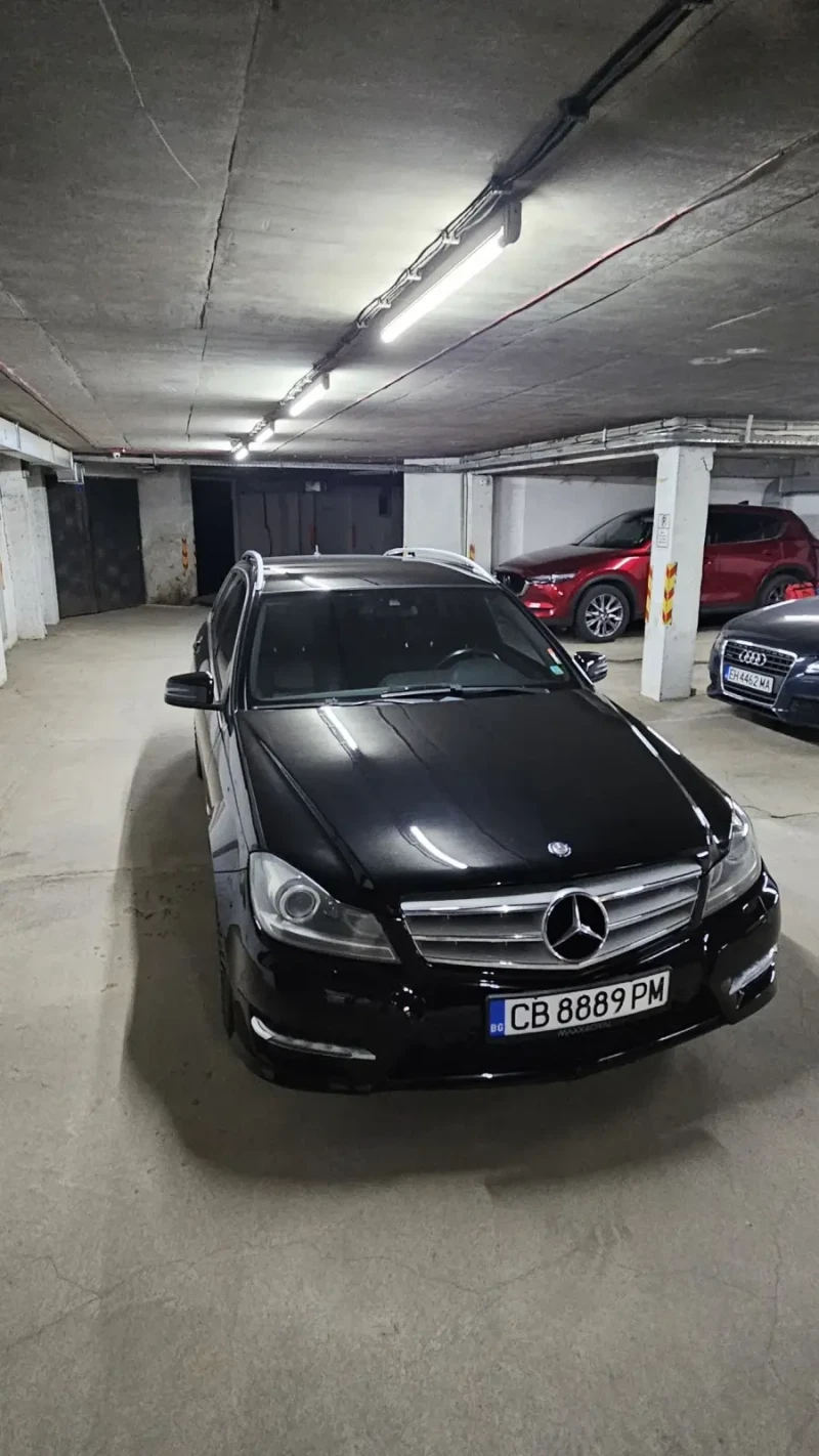 Mercedes-Benz C 300, снимка 2 - Автомобили и джипове - 52840477