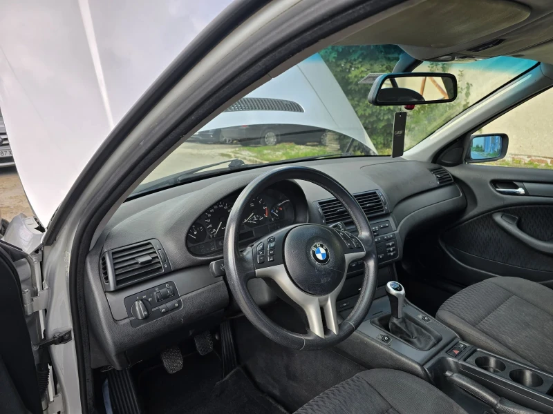 BMW 318, снимка 9 - Автомобили и джипове - 52325306
