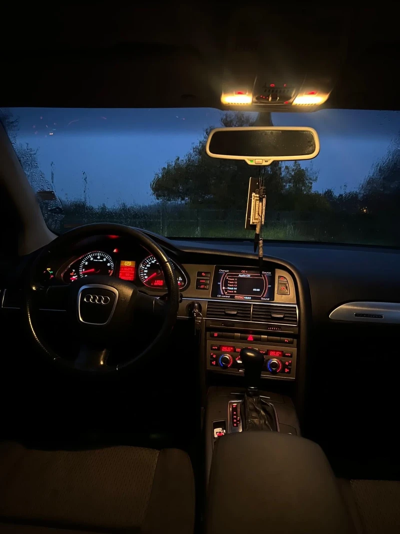 Audi A6, снимка 11 - Автомобили и джипове - 52381544