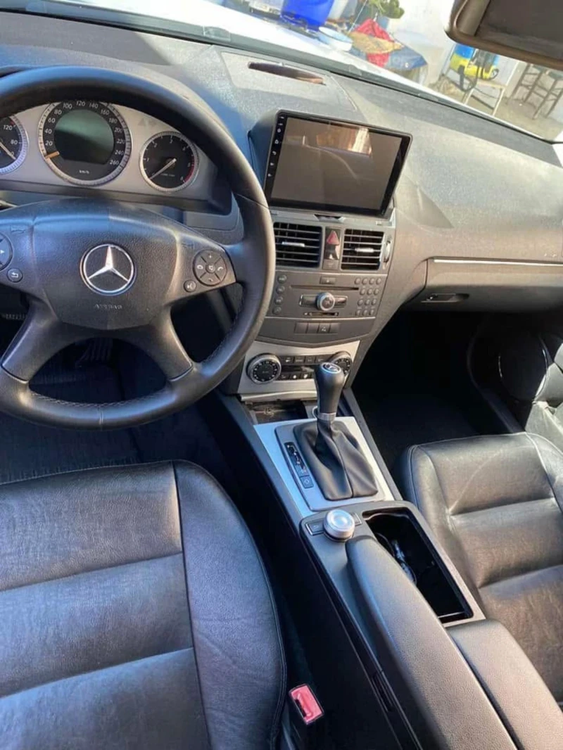 Mercedes-Benz C 220 2.2, снимка 7 - Автомобили и джипове - 53419667