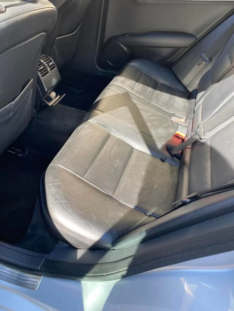 Mercedes-Benz C 220 2.2, снимка 9 - Автомобили и джипове - 53419667