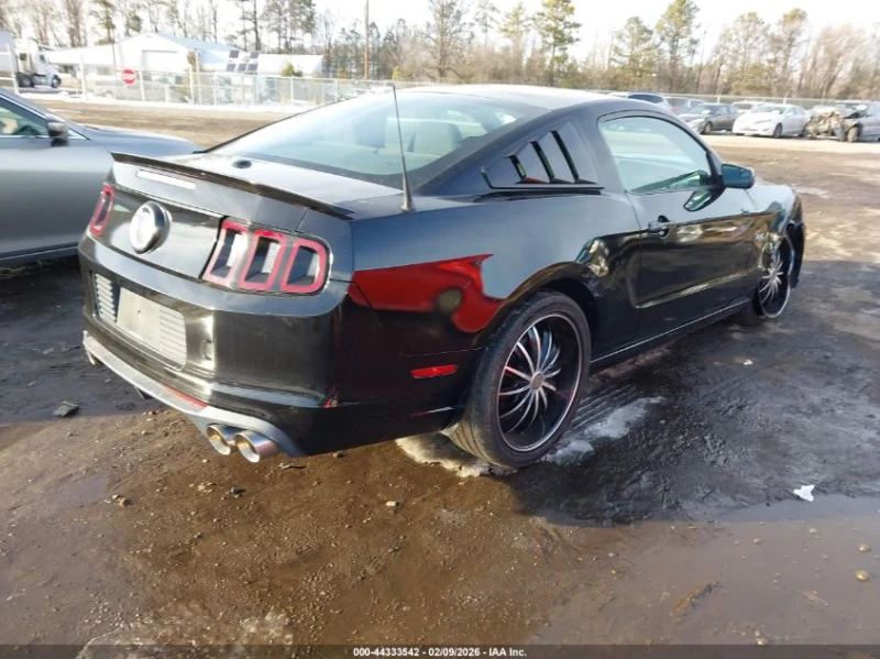 Ford Mustang 5.0l Gt Premium, снимка 4 - Автомобили и джипове - 53600463
