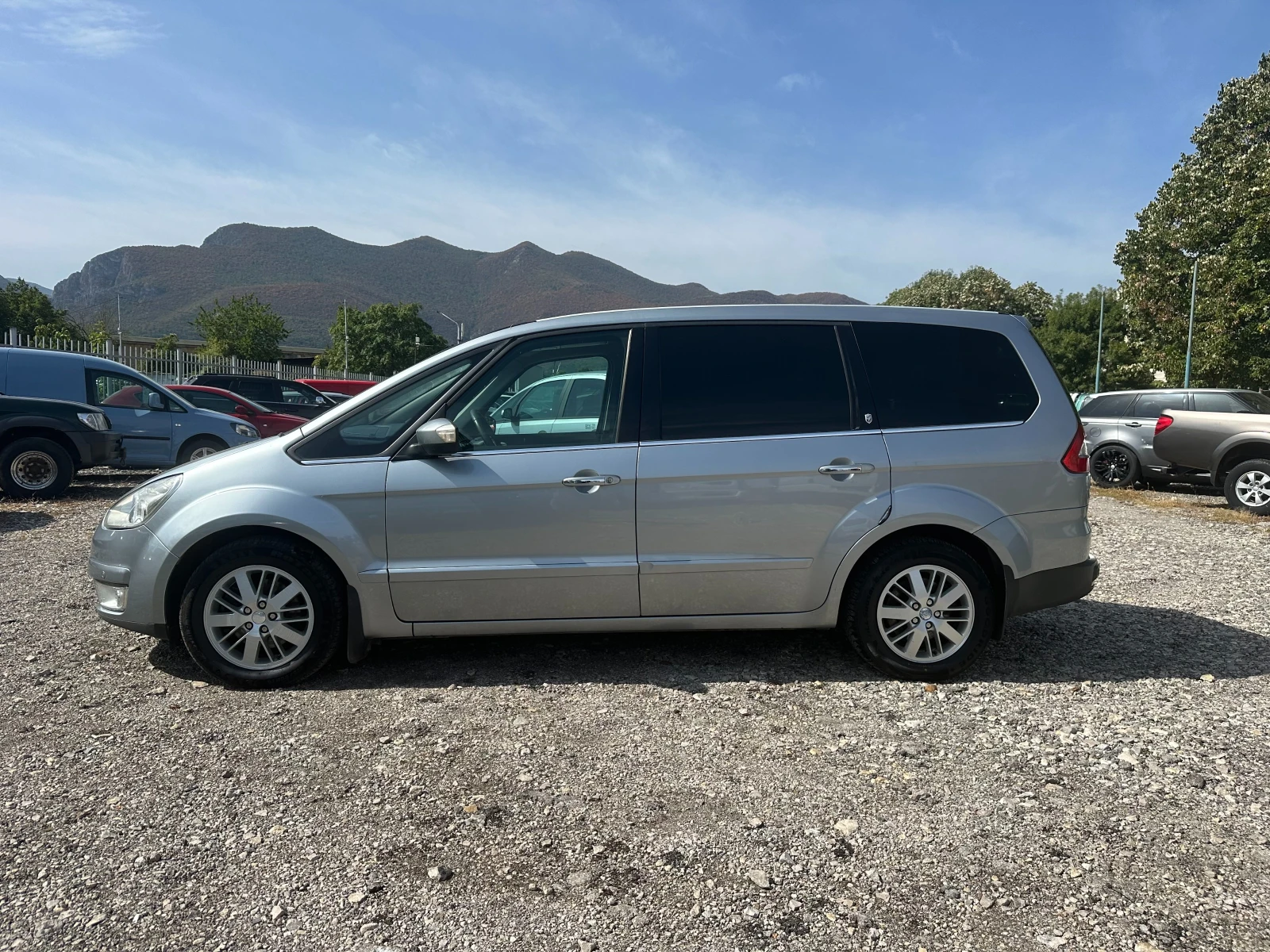 Ford Galaxy 2.0TDCI 140kc - изображение 2