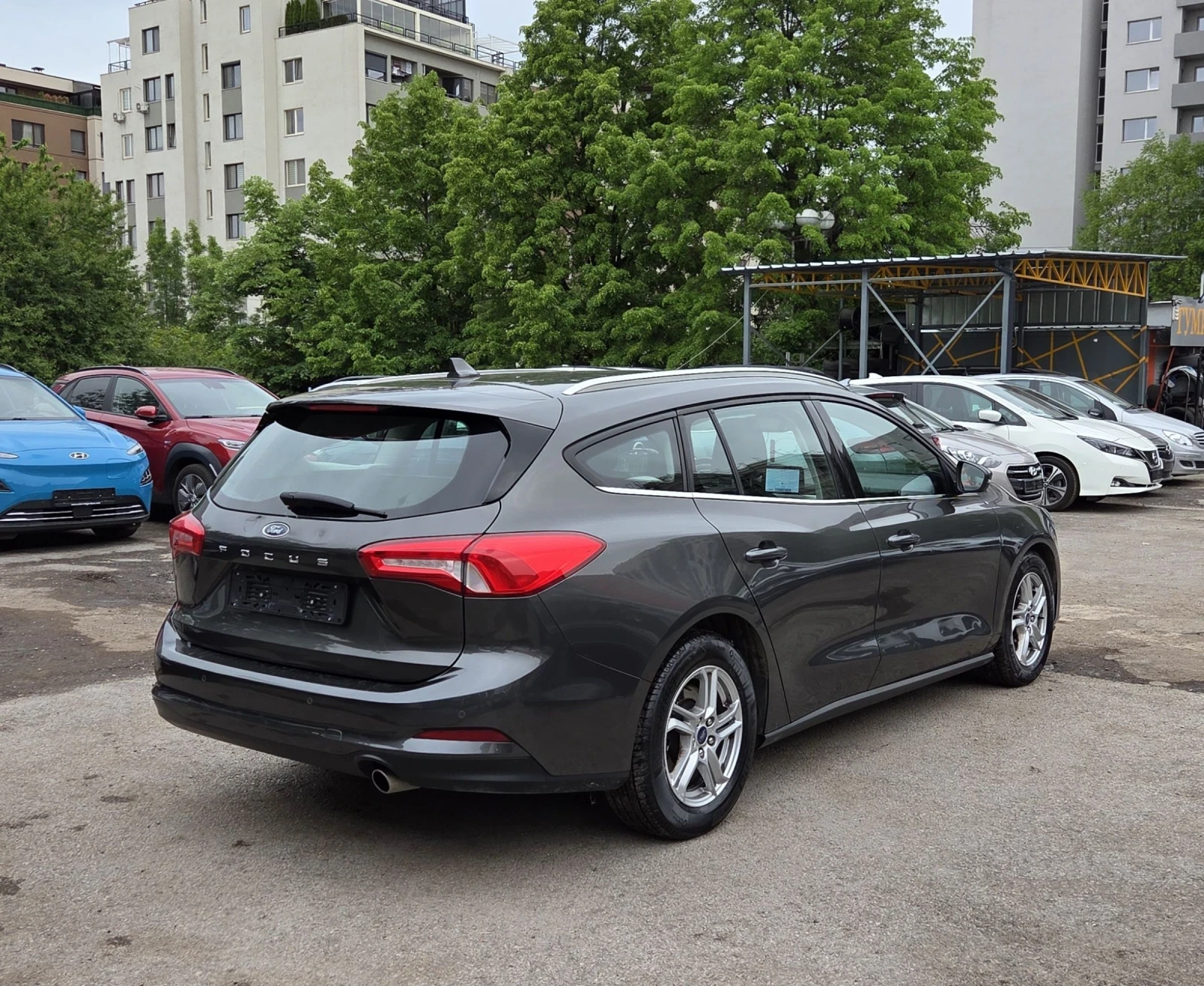 Ford Focus 12.2020/1.5D 120 к.с./LED - изображение 3