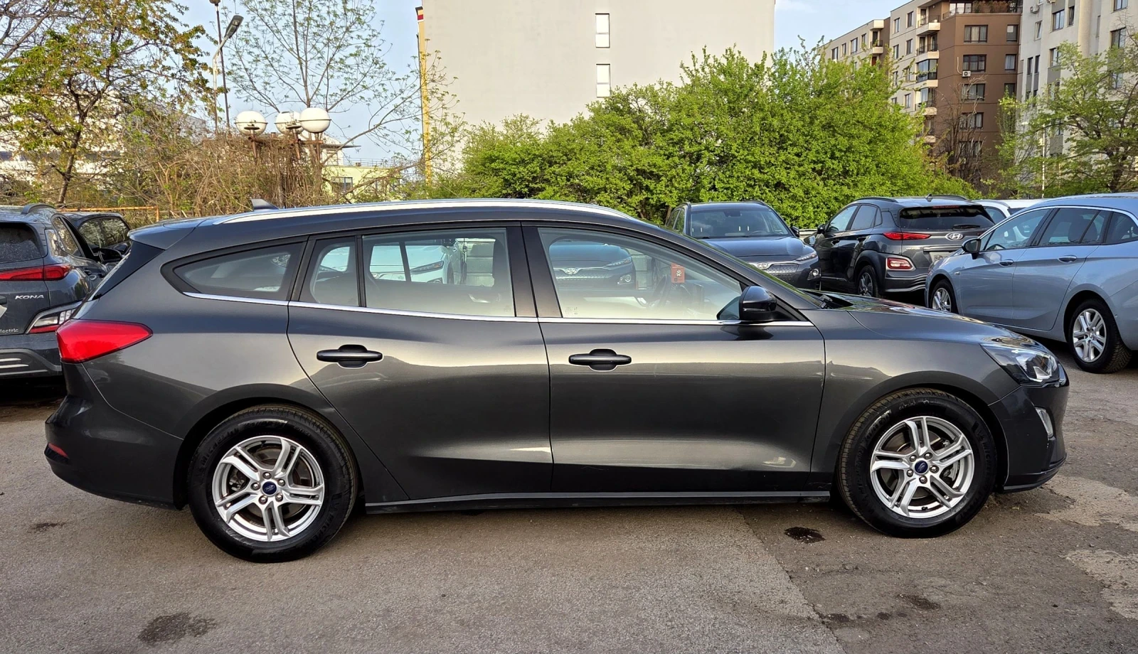 Ford Focus 12.2020/1.5D 120 к.с./LED - изображение 2
