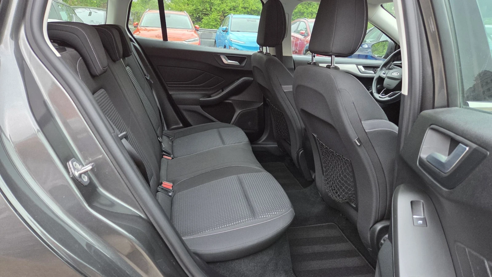 Ford Focus 12.2020/1.5D 120 к.с./LED - изображение 10