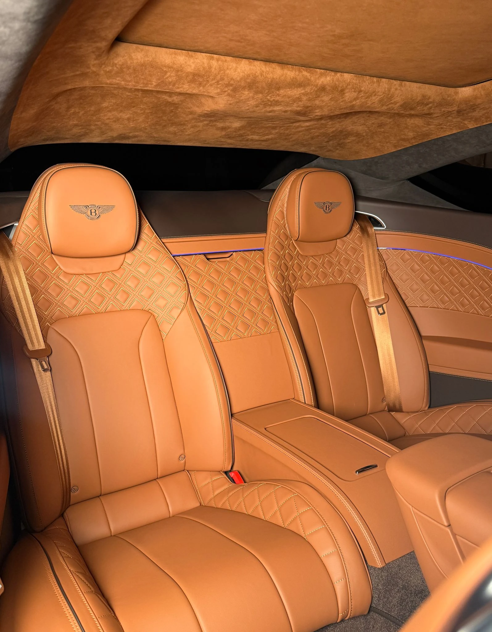 Bentley Continental gt V8* HuD* Pano* Алкантара* Matrix* 360 - изображение 9