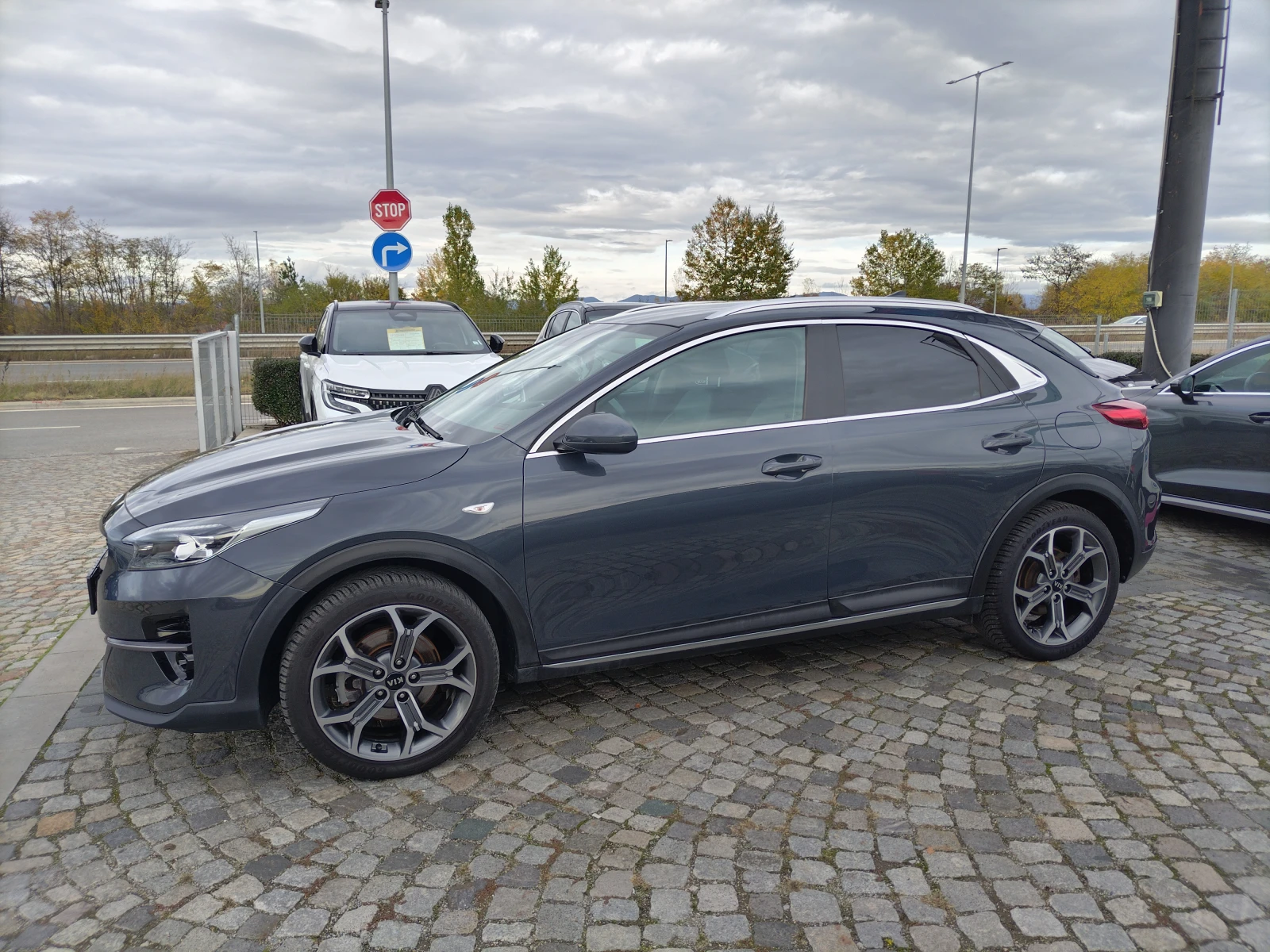 Kia XCeed 1.6 CRDI/135к.с, снимка 4 - Автомобили и джипове - 52373594