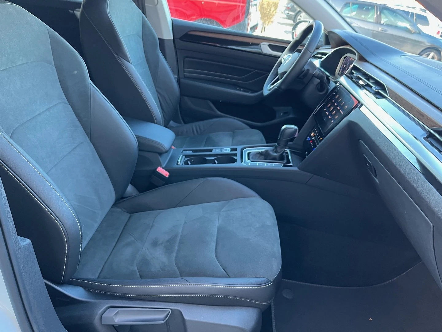 VW Arteon Elegance 2.0 TSI OPF DSG - изображение 8