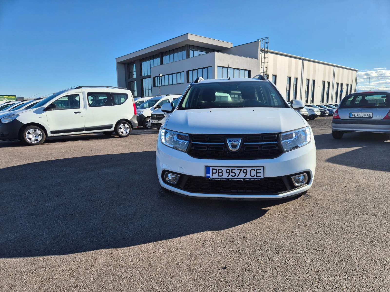 Dacia Dokker НОВ-M/T 1.5 DCI - изображение 8