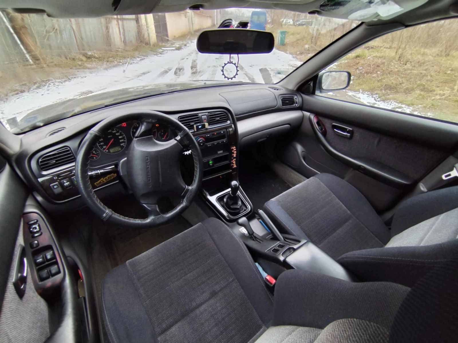 Subaru Legacy  - изображение 5