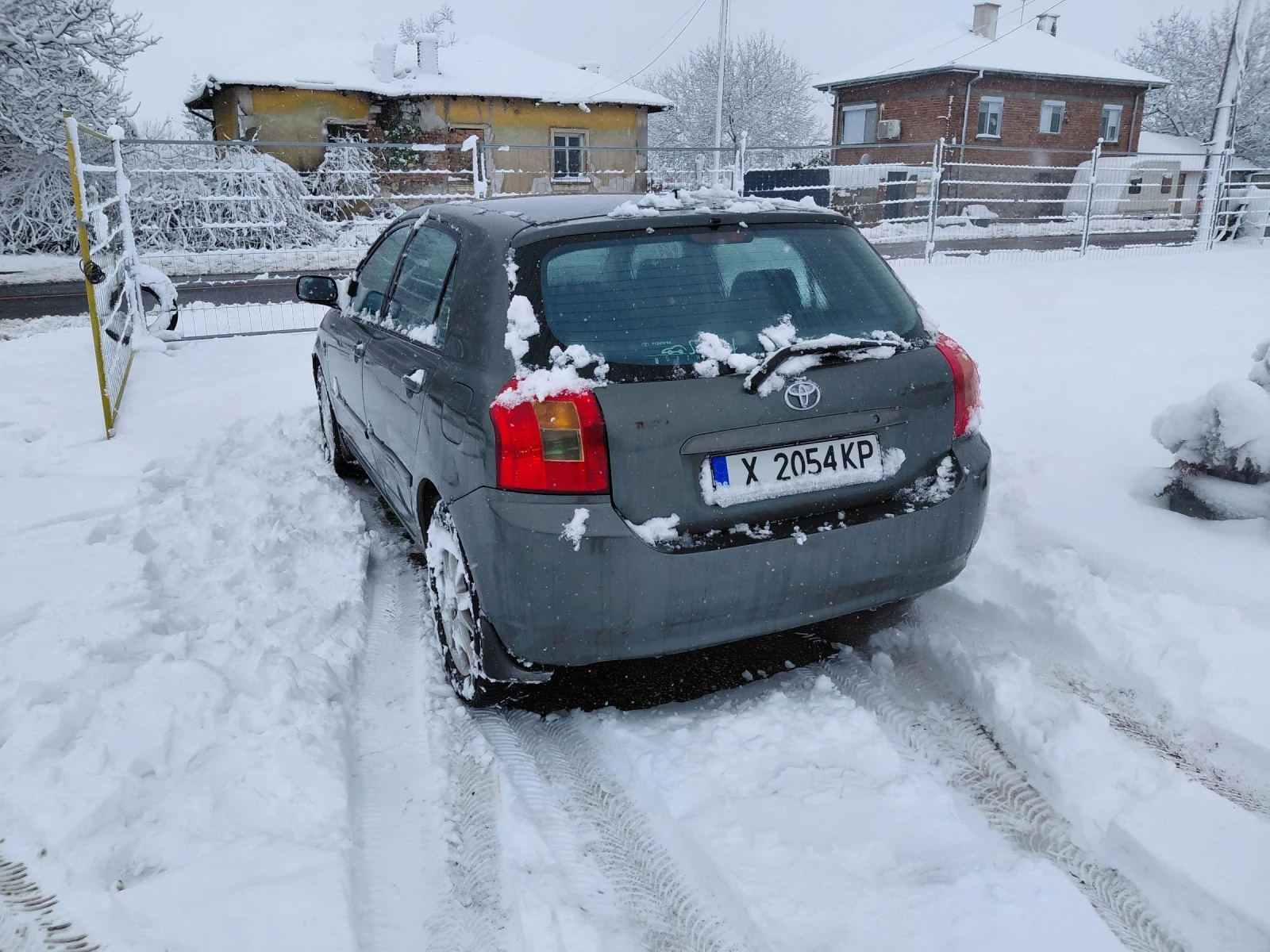 Toyota Corolla 1.4i - изображение 9