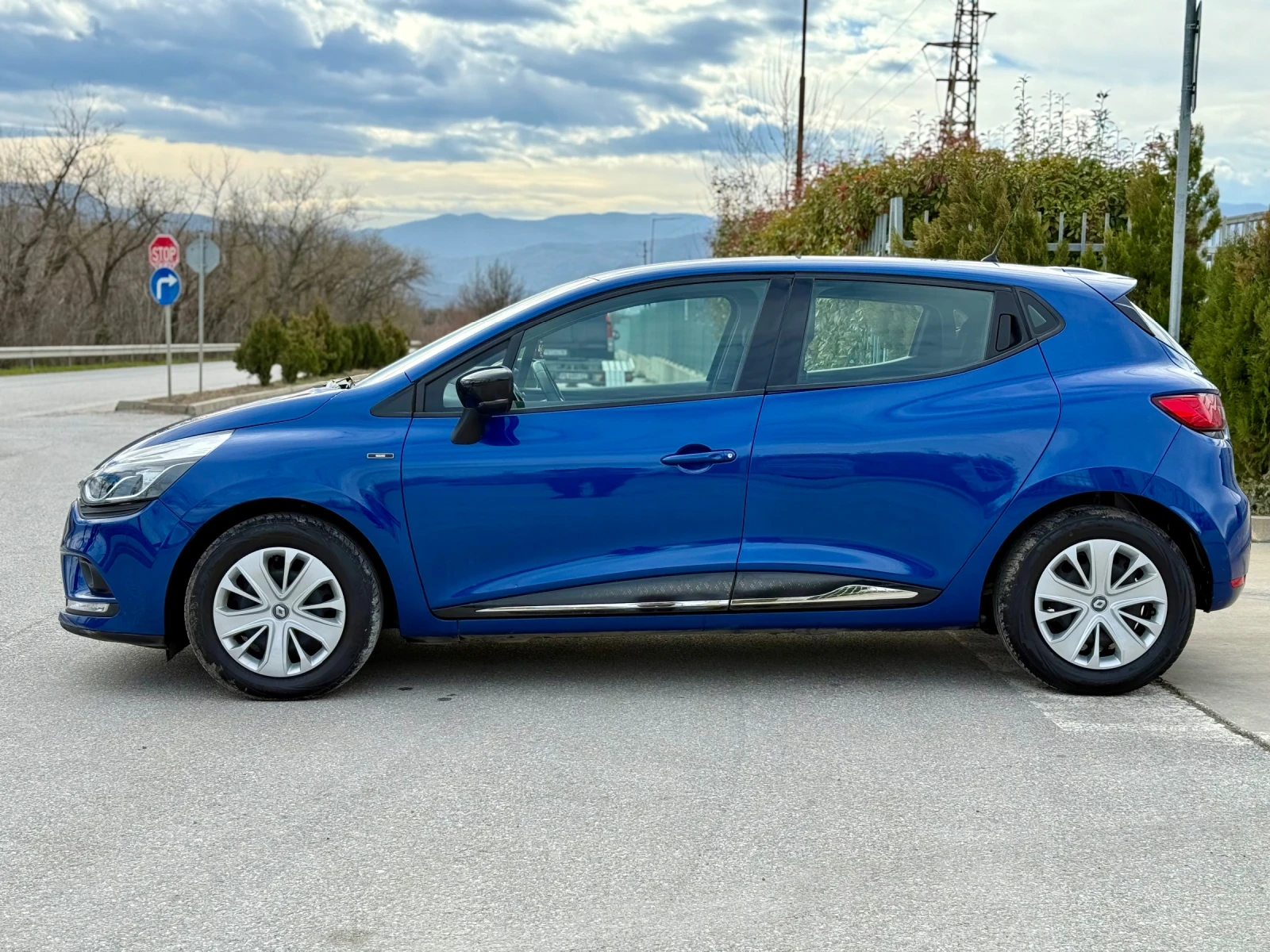 Renault Clio 1.5dci 75��. EURO6 | Mobile.bg � ����������� 6