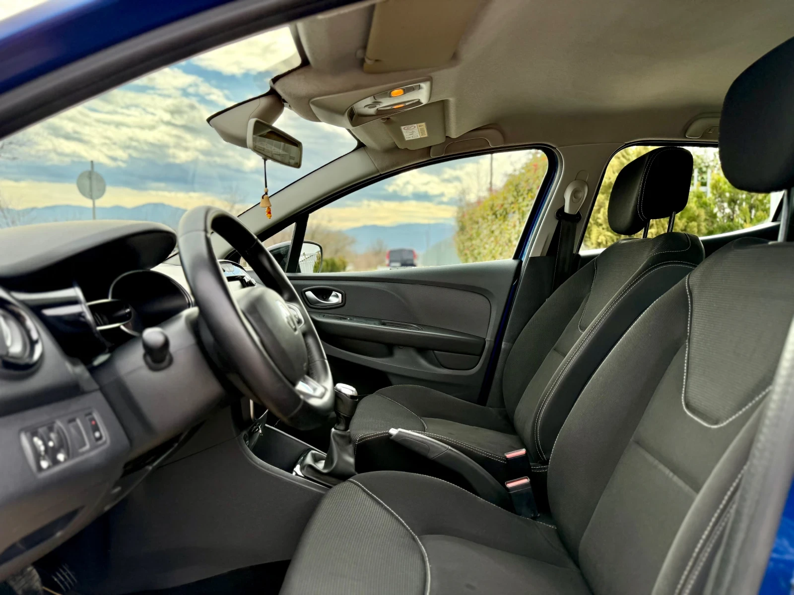 Renault Clio 1.5dci 75��. EURO6 | Mobile.bg � ����������� 12