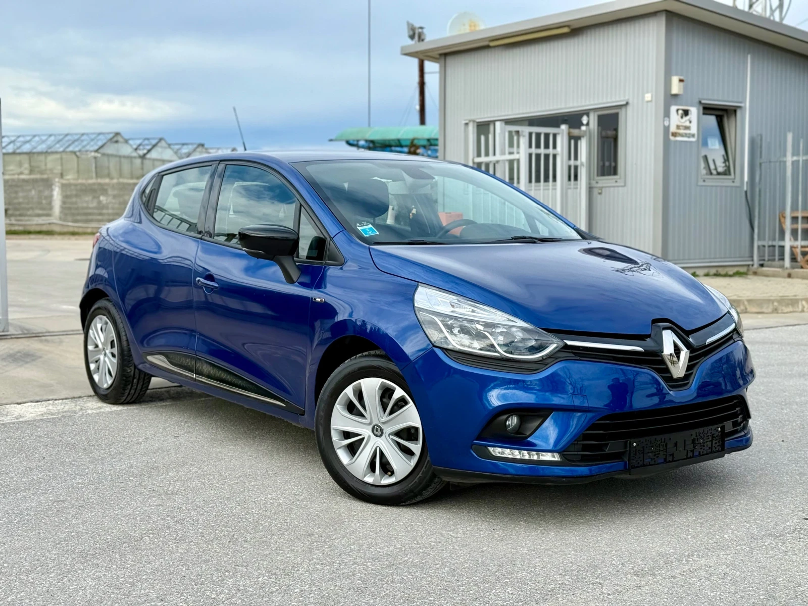 Renault Clio 1.5dci 75��. EURO6 | Mobile.bg � ����������� 2
