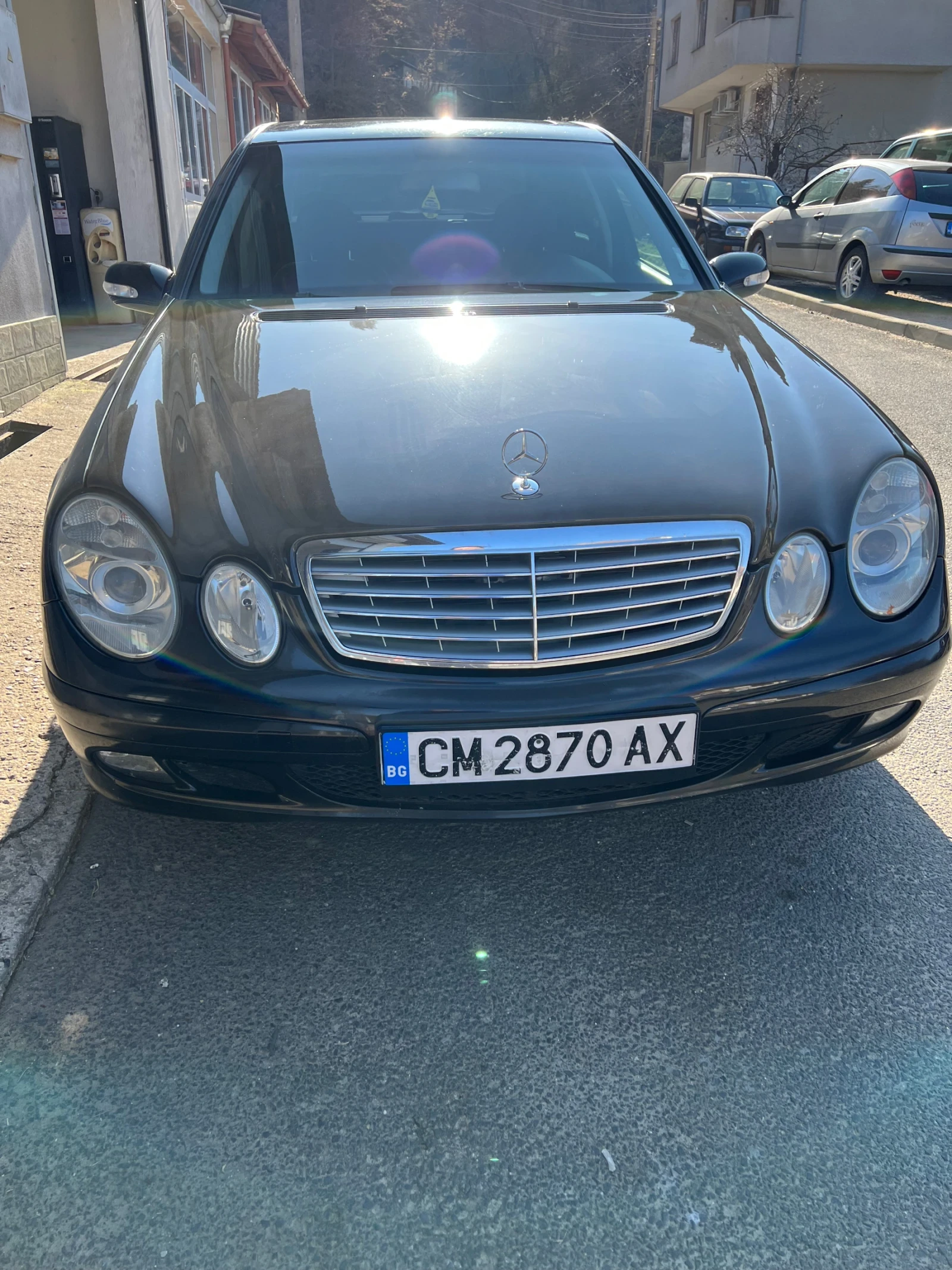 Mercedes-Benz 220, снимка 2 - Автомобили и джипове - 53866093