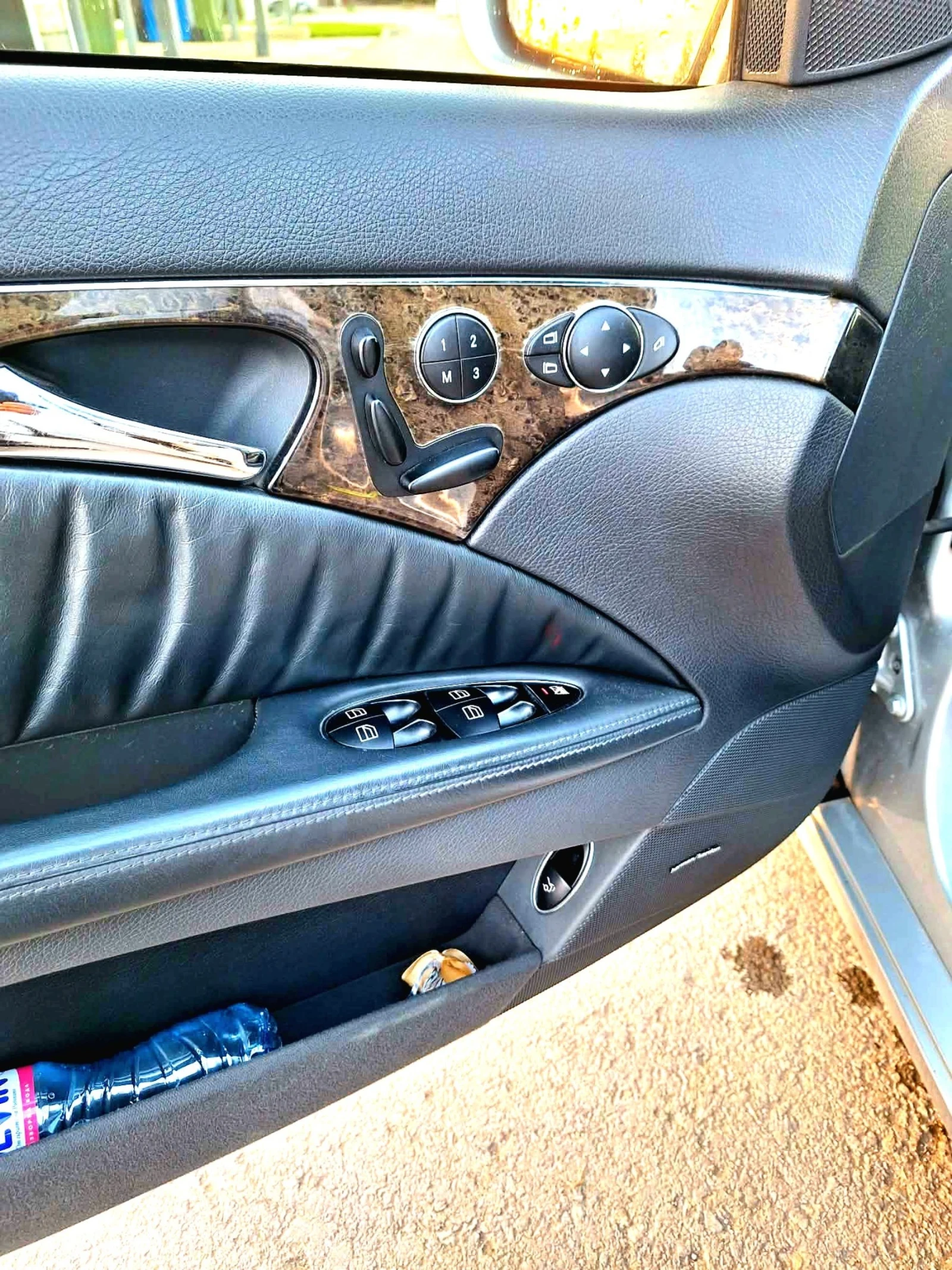 Mercedes-Benz E 320, снимка 6 - Автомобили и джипове - 54045852