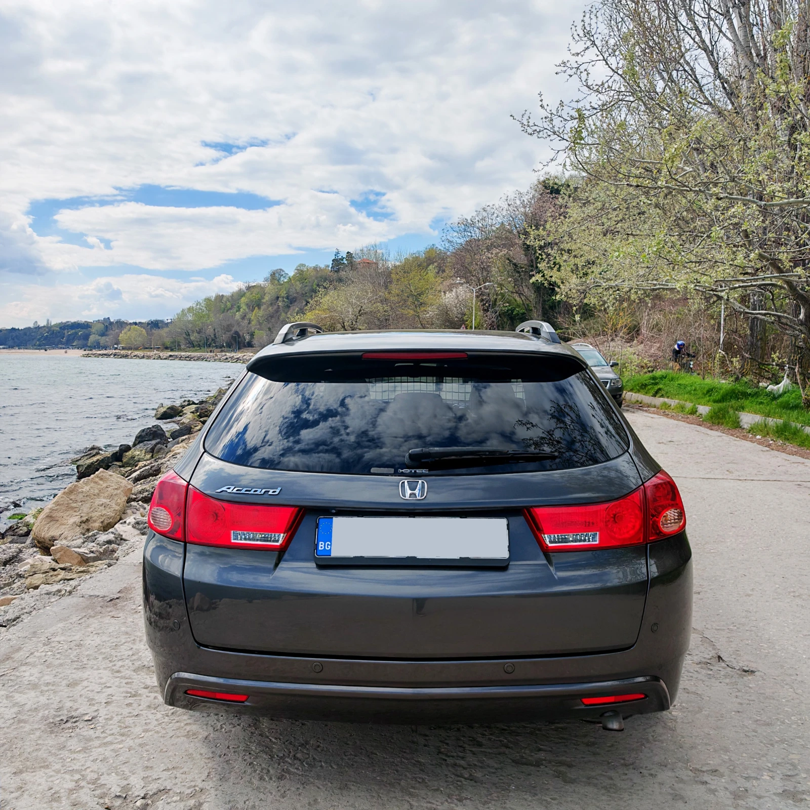 Honda Accord EXECUTIVE, снимка 5 - Автомобили и джипове - 54319635