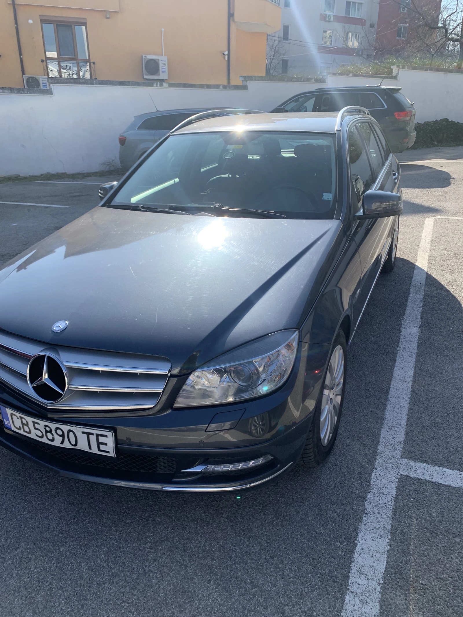 Mercedes-Benz C 220, снимка 5 - Автомобили и джипове - 54893918
